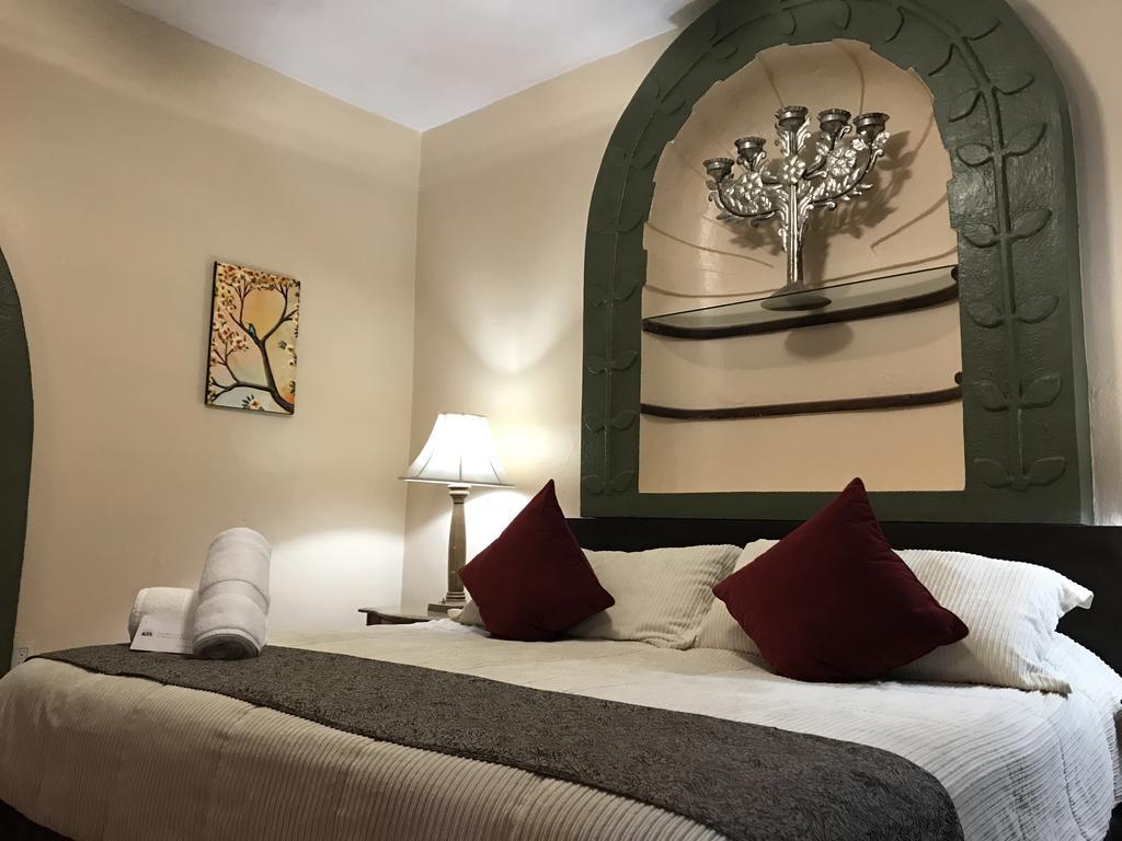 سان ميغيل دي الليندي Hospedaje 28 De Abril المظهر الخارجي الصورة