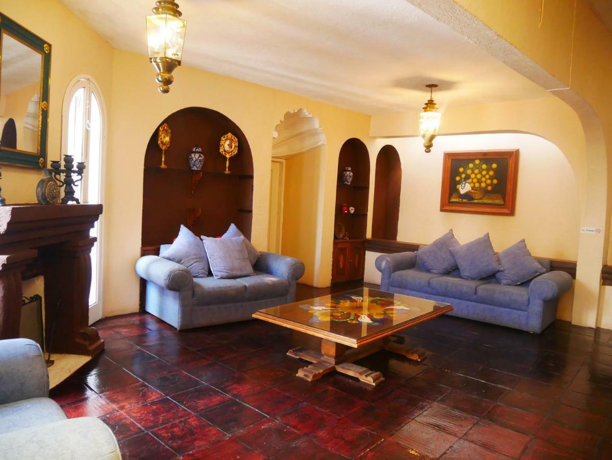 سان ميغيل دي الليندي Hospedaje 28 De Abril المظهر الخارجي الصورة